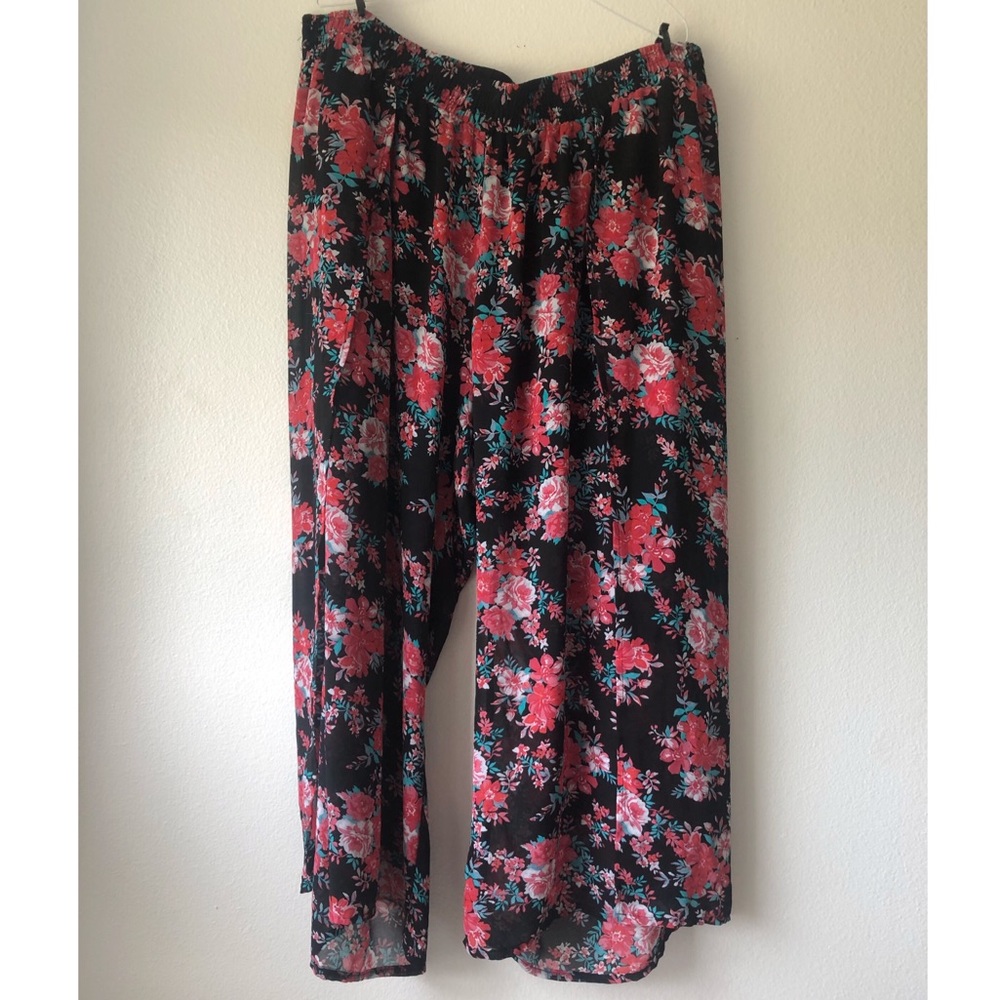 Torrid floral chiffon side slit wide pants